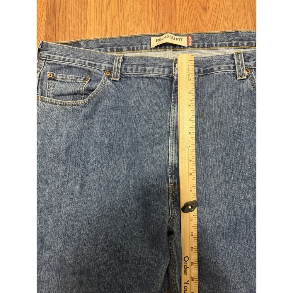 Levi's 550 Jeans Mens 44x32 Relaxed Fit Straight Leg Blue Denim